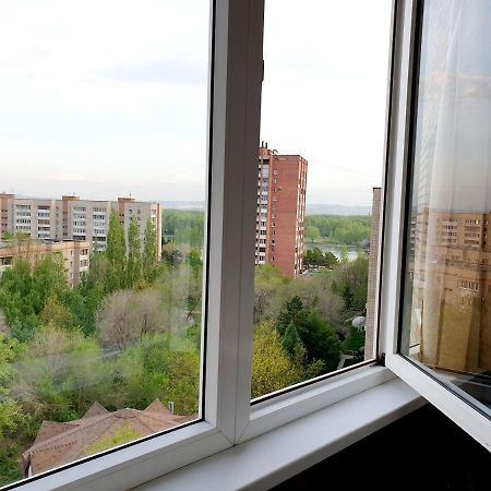 Apartment на Стрелке с красивым видом на Иртыш Оскемен Екстер'єр фото