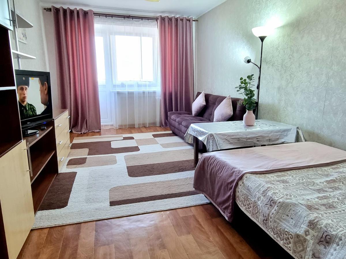 Apartment на Стрелке с красивым видом на Иртыш Оскемен Екстер'єр фото